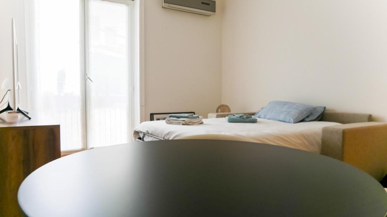Domusmi Emanuele Filiberto-4 Daire Milano Dış mekan fotoğraf